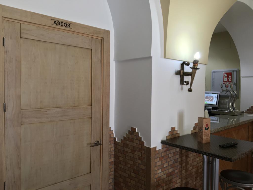Hostal Los Encinares Villanueva de Córdoba Extérieur photo