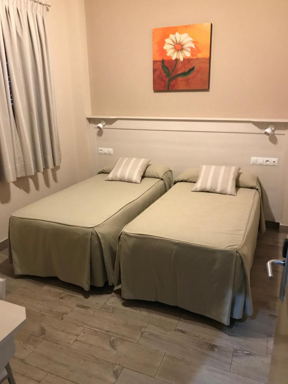 Hostal Los Encinares Villanueva de Córdoba Extérieur photo